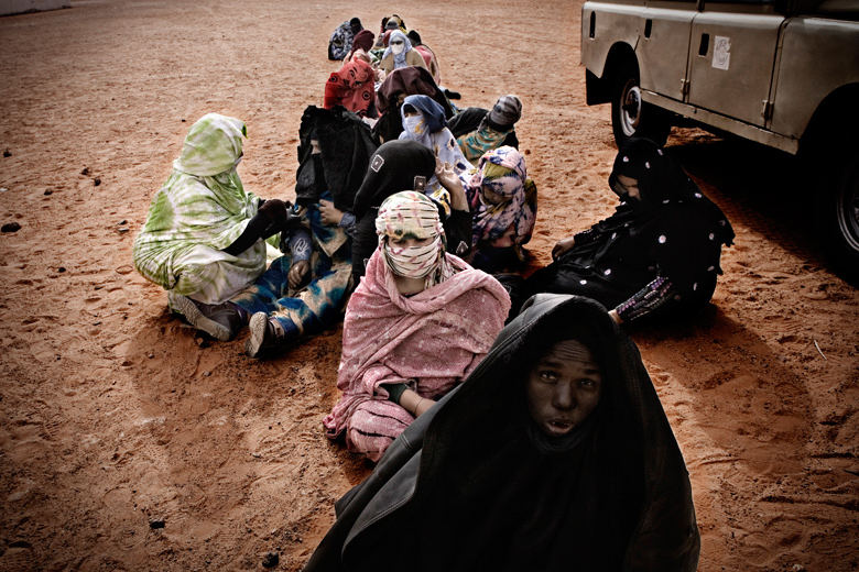 Saharawi woman freedom desert sahara polisario refugee slavery Camps raffaelepetralla