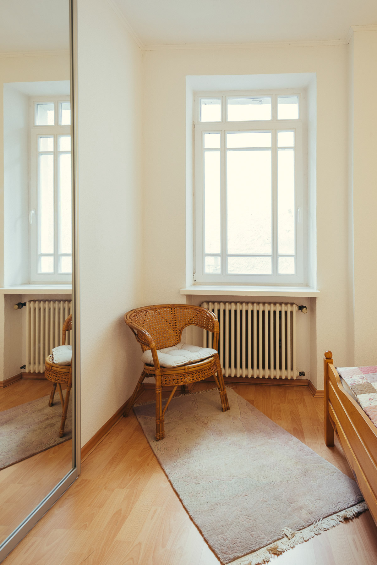 Adobe Portfolio airbnb vacation flat listing image architecture Interior furniture light bright