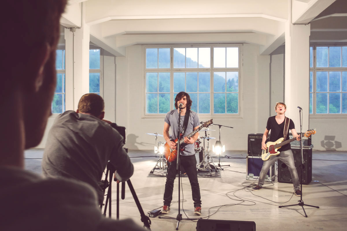 Adobe Portfolio music video video sir medes Basel rock band