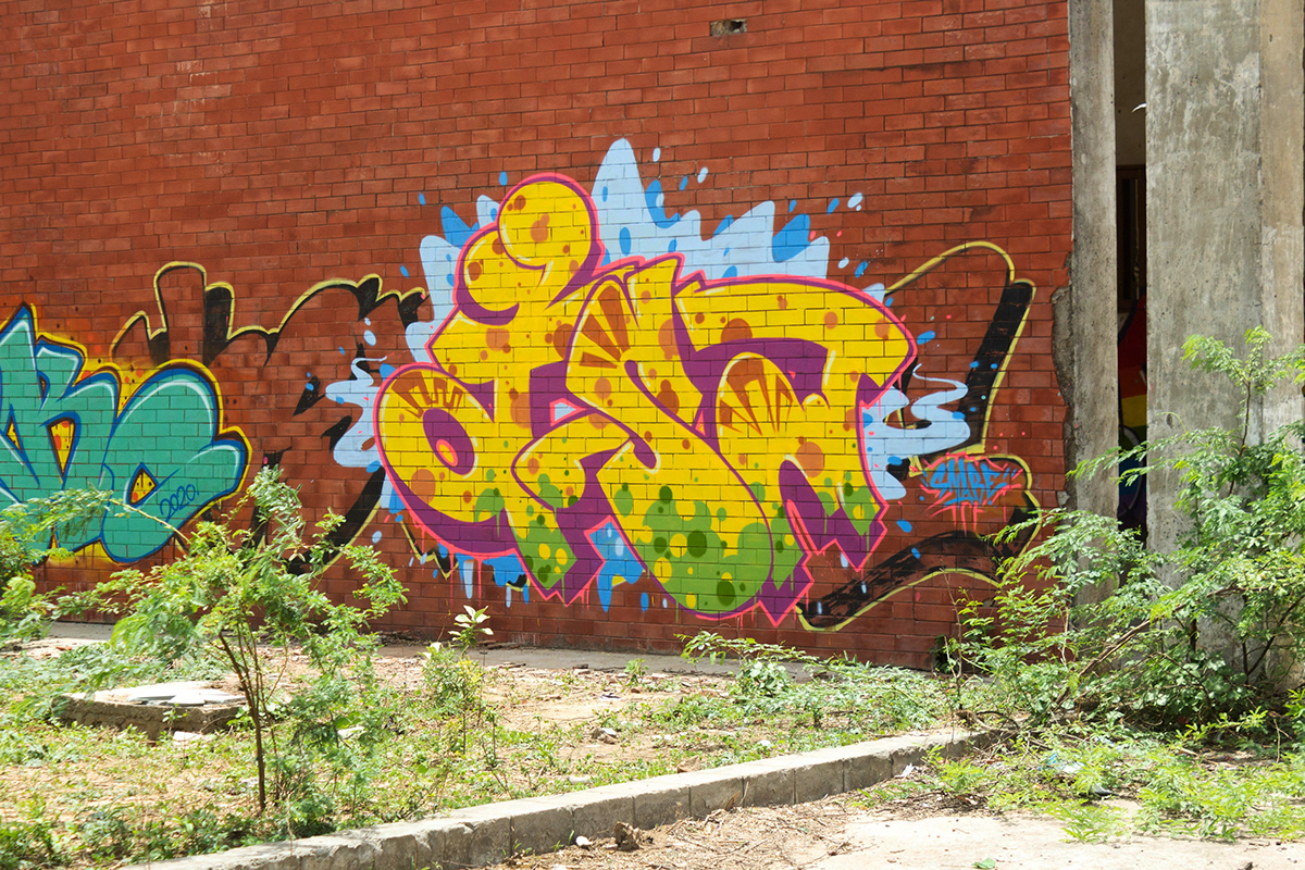 AbandonedPlaces aerosoladdiction aerosols bombing graffbomb Graffitiart streetart tagging throwups underground Urban Graffiti