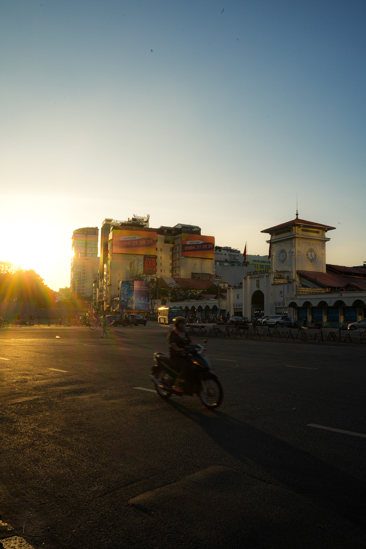 vietnam street photography hoian Danang saigon hochiminhcity