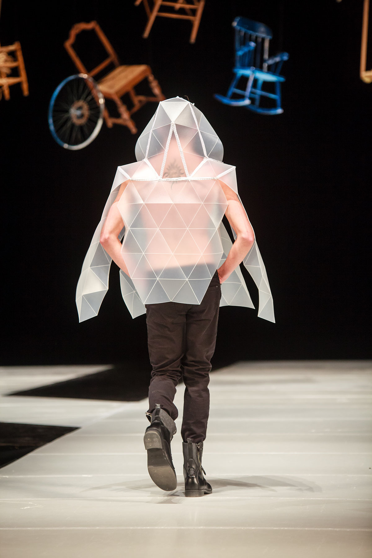 fashionshow tessellate Tessellation experimental Triangles modern