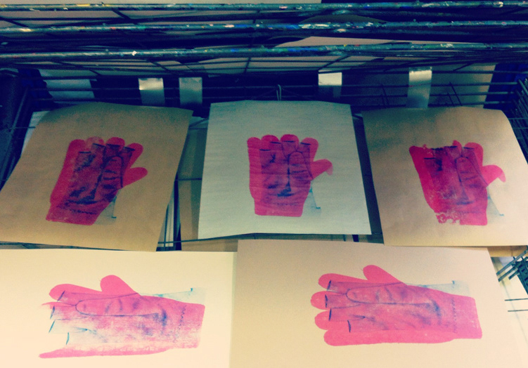 Story telling tale lost gloves DIY Zine  handmade screen printting lino print binding