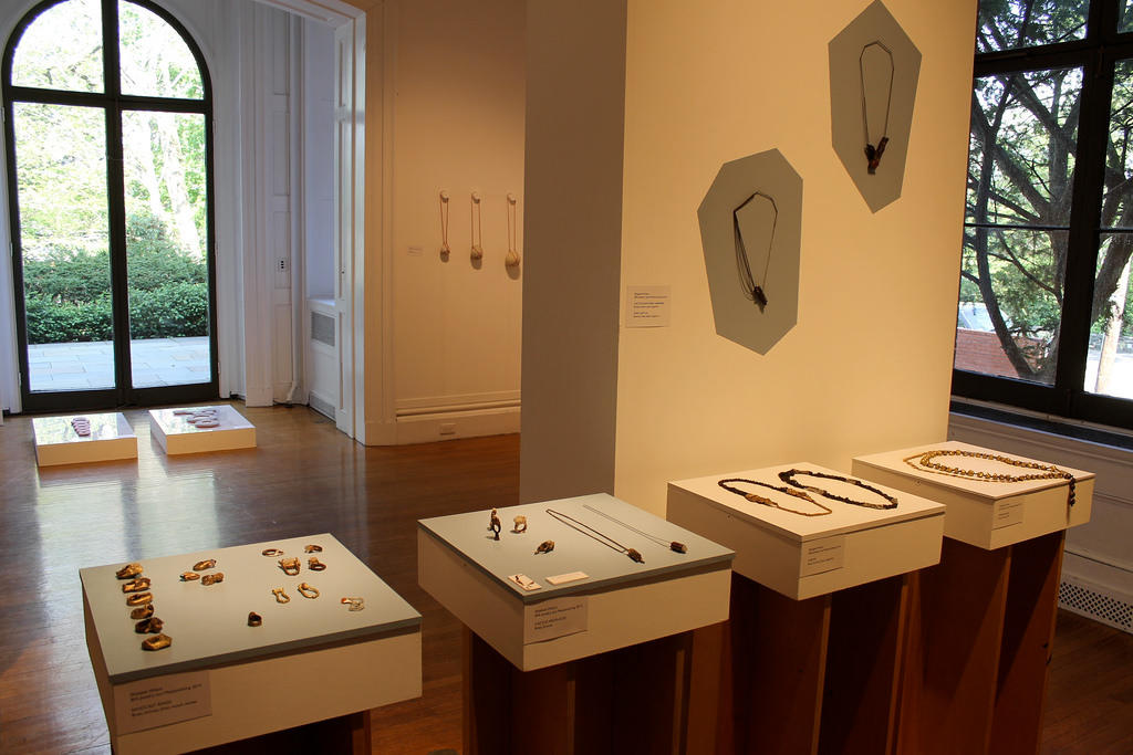 jewelry gallery Exhibition 