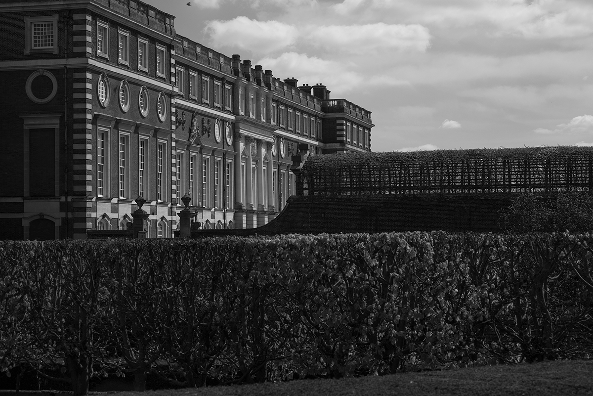 Hampton Court Palace London palace
