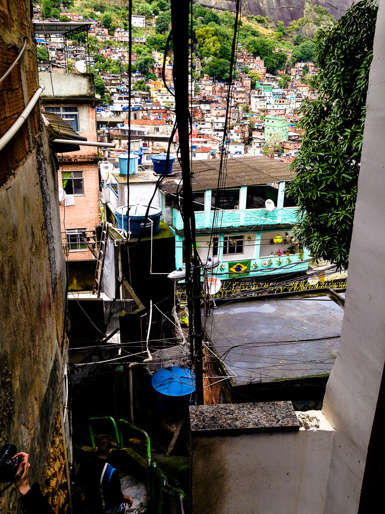 riodejaneiro favela rocinha steetart