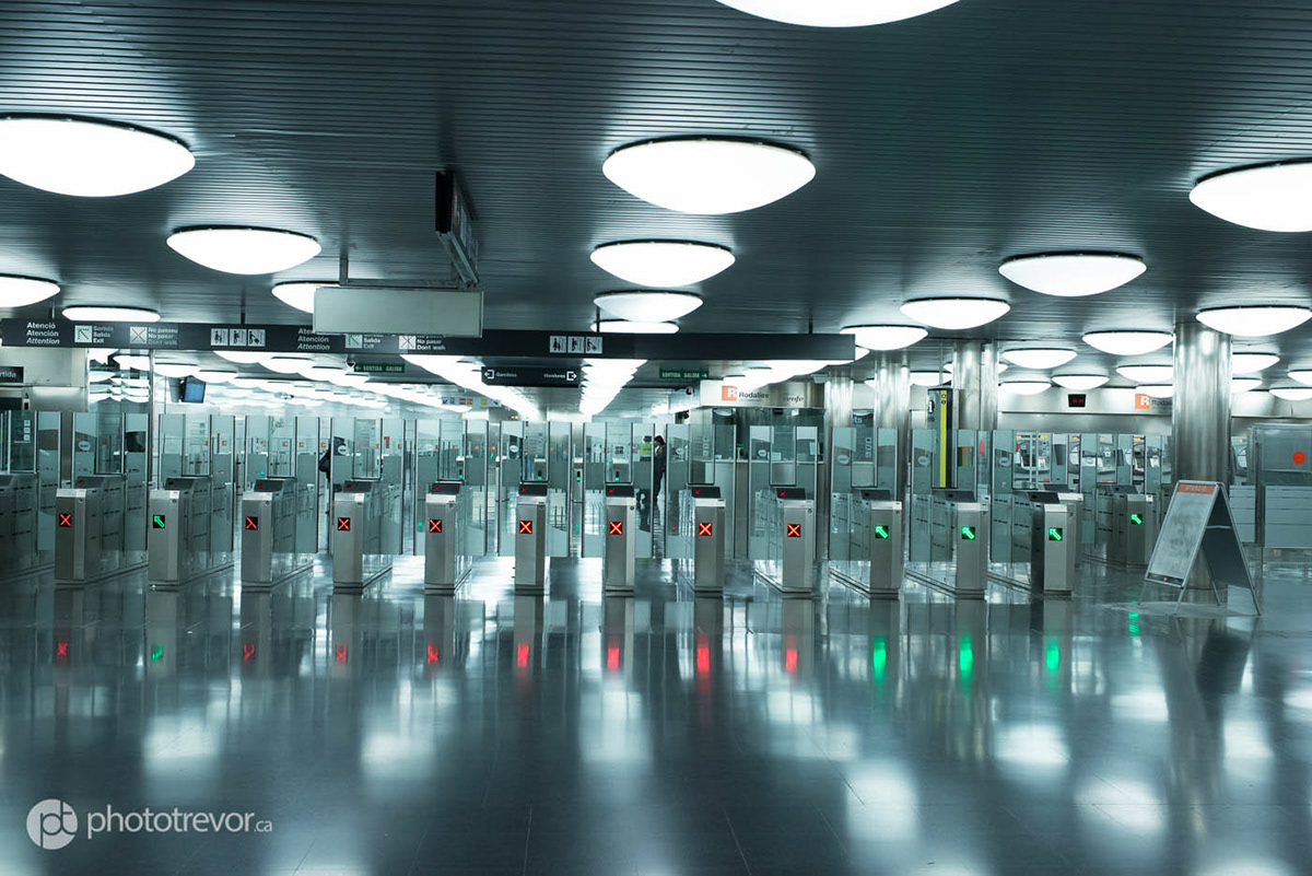 barcelona metro subway train Europe spain industrial artificial light underground