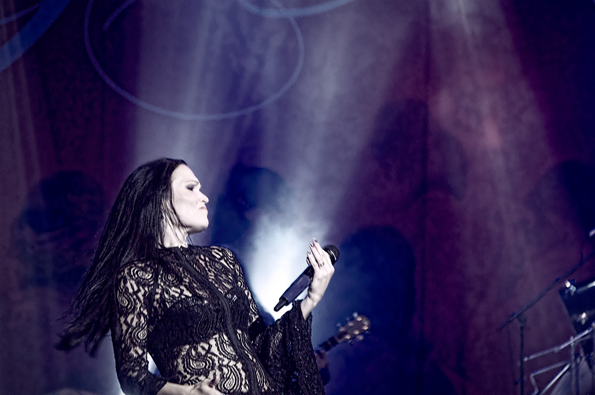 Tarja Tarja Turunen tarjaturunen metal rock Show rockshow artist Performance live concert Singer