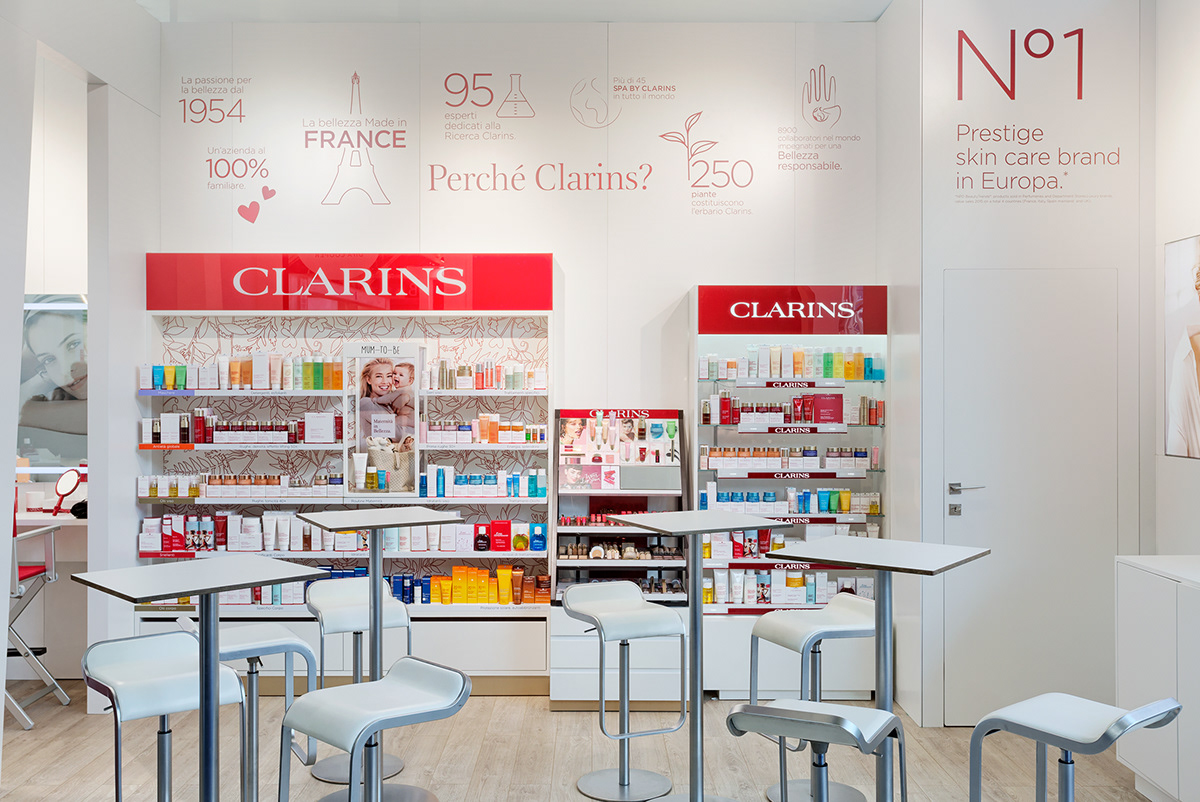 booth design Clarins cosmoprof Fair Messe Stand tradeshow