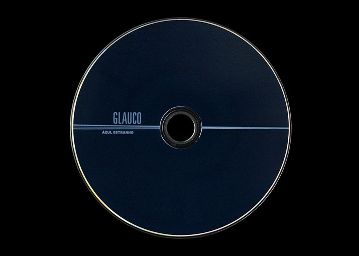 glauco Azul Estranho jazz cd Album cover Paulo Costa andré oliveira David Estêvão vibrafone Contrabaixo bateria Percussão steel drums instrumental Trio improvisation organic exotic