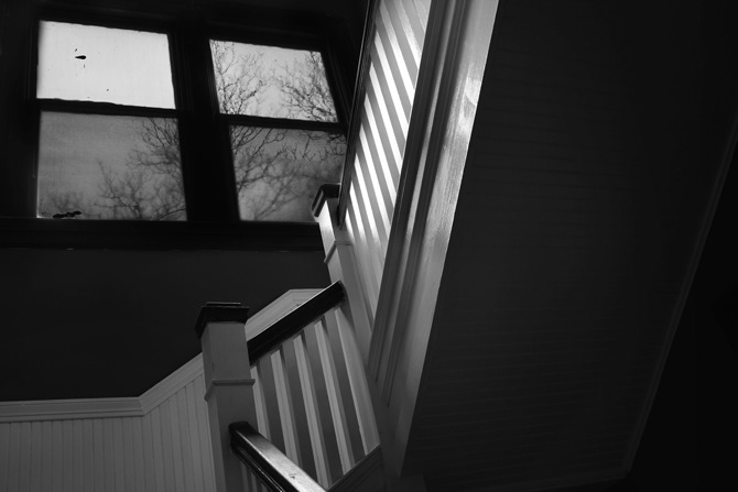 nightmare dreams story narrative dream horror Scary black and white house