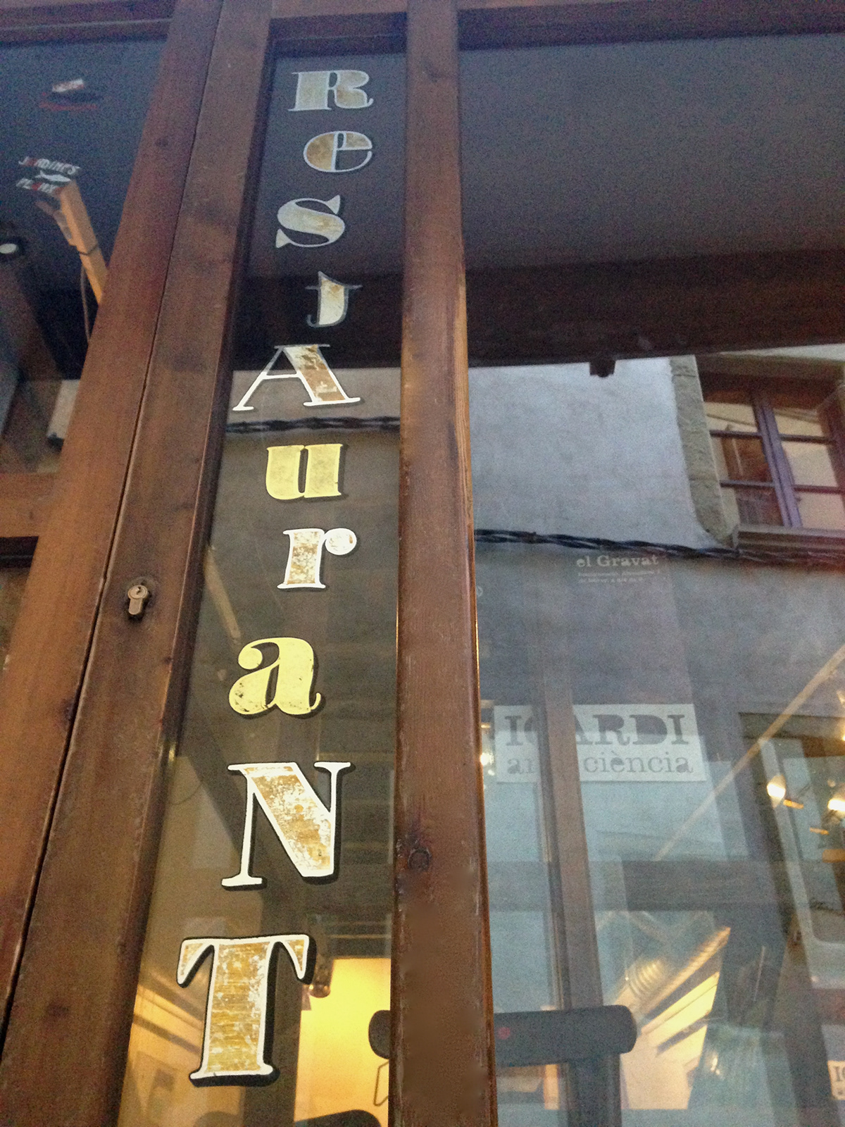 gilding glass windows signs bar restaurant paint