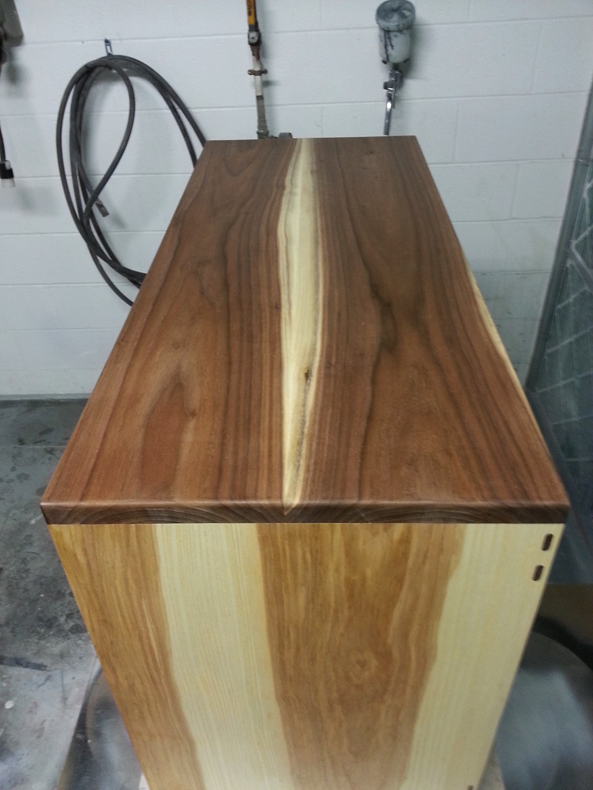 woodworking wood TV Stand walnut ash