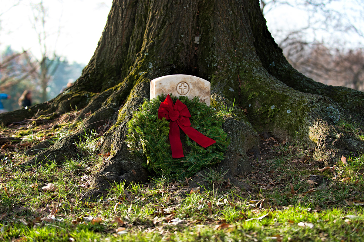 cemetery Wreaths holidays Christmas Arlington