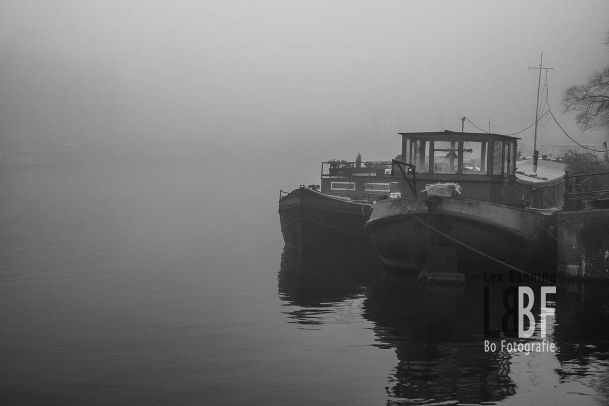 amsterdam black/white fog Netherlands fujifilm