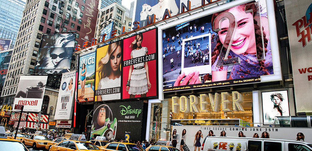 interactive interaction wildbytes computer vision billboard Forever21 space150 times square