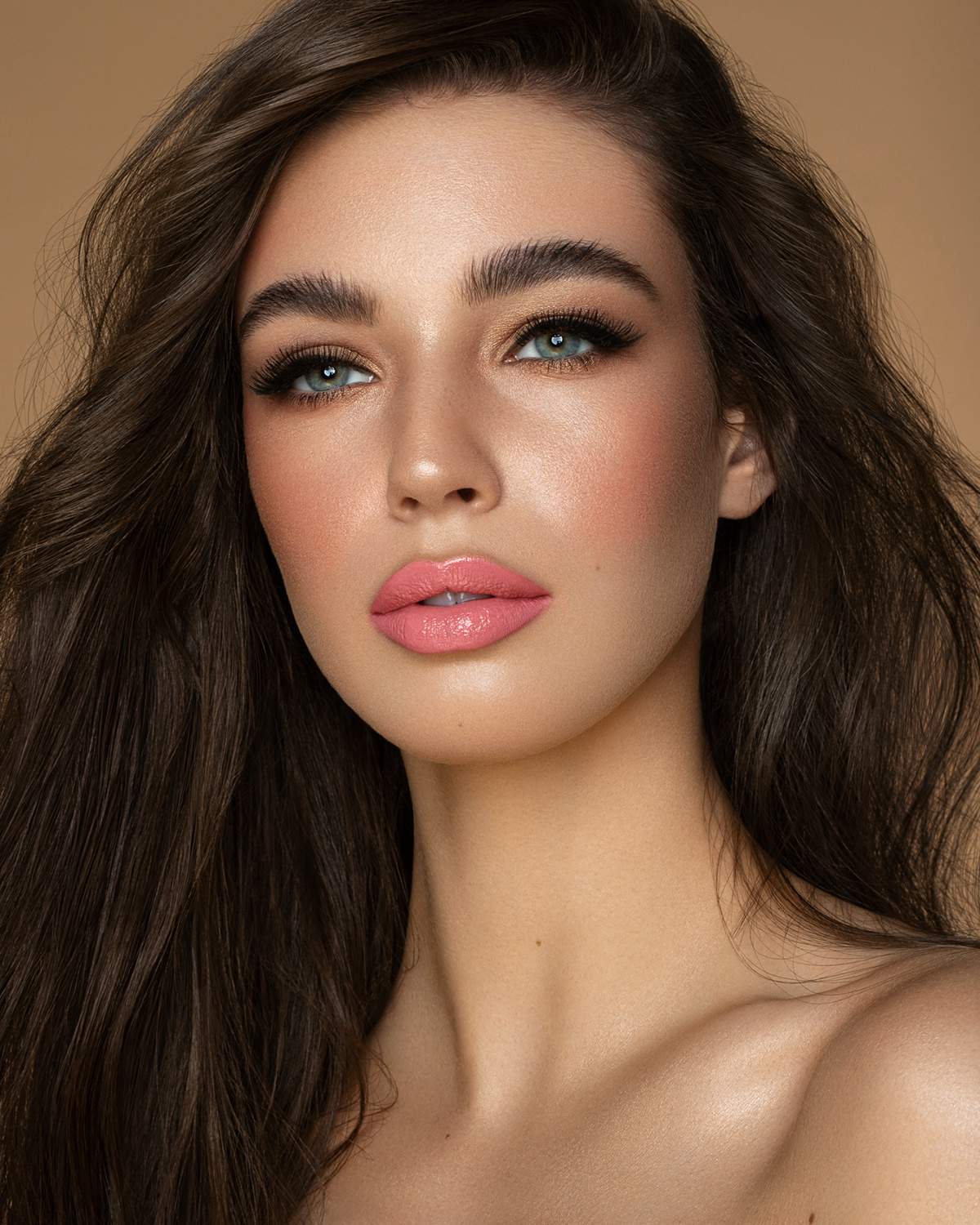 beauty brand cosmetics Fashion  High End lips Post Production retoucher retouching  ретушь