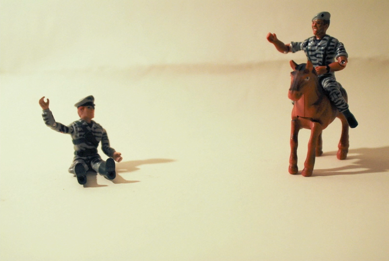 stop-motion toy soldiers dolls