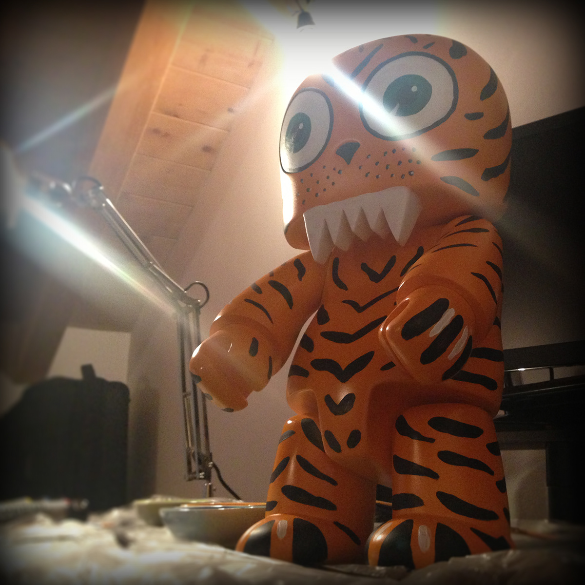 Qee Kidrobot Kid Robot tiger Custom toy paint Character design draw vinyl Munny big timecore Toy2R