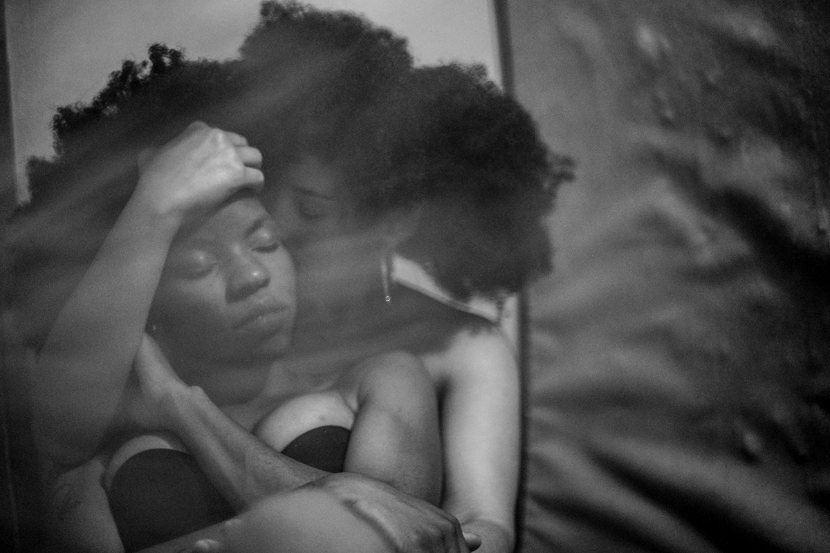 lesbians Love engagementshoot blackandwhitephotography