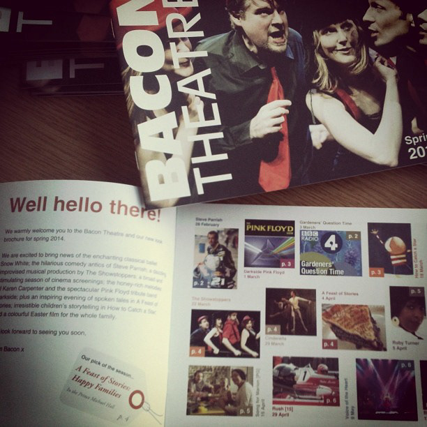 brochure Theatre programme