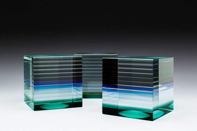 award prize gift glass glass art glass design cube Glass Cube lens optic