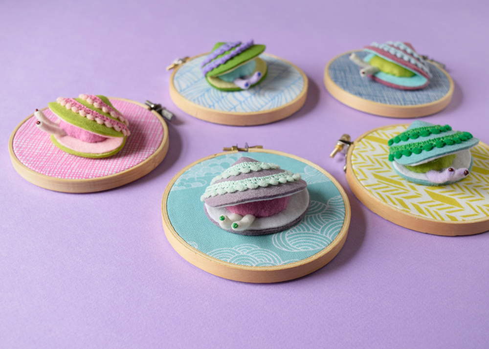 craft art toy handmade clam brooch pin Exhibition  soloshow hine mizushima ranbu osaka japan hello artmachi 水島ひね