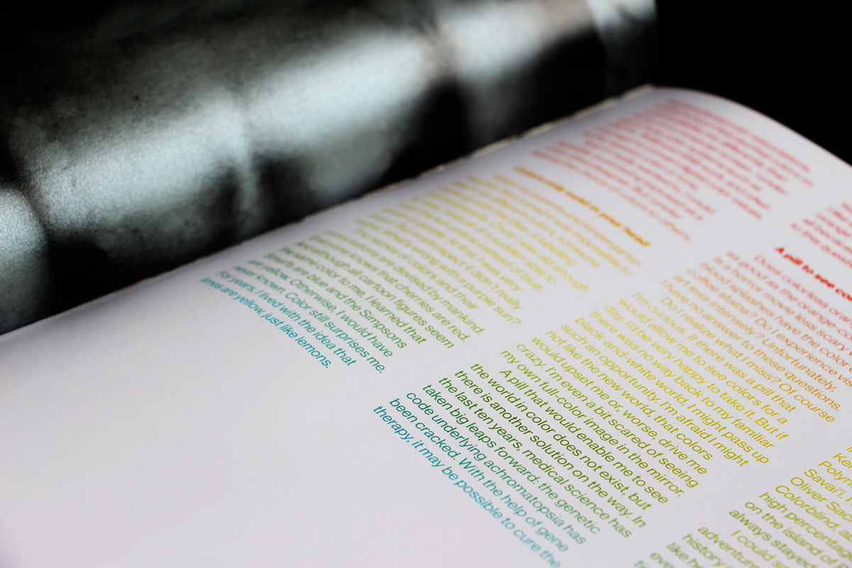 colorbind Bookdesign Tim Bisschop belgium softcover sanne de wilde Island oliver sacks UV sensitive Sun