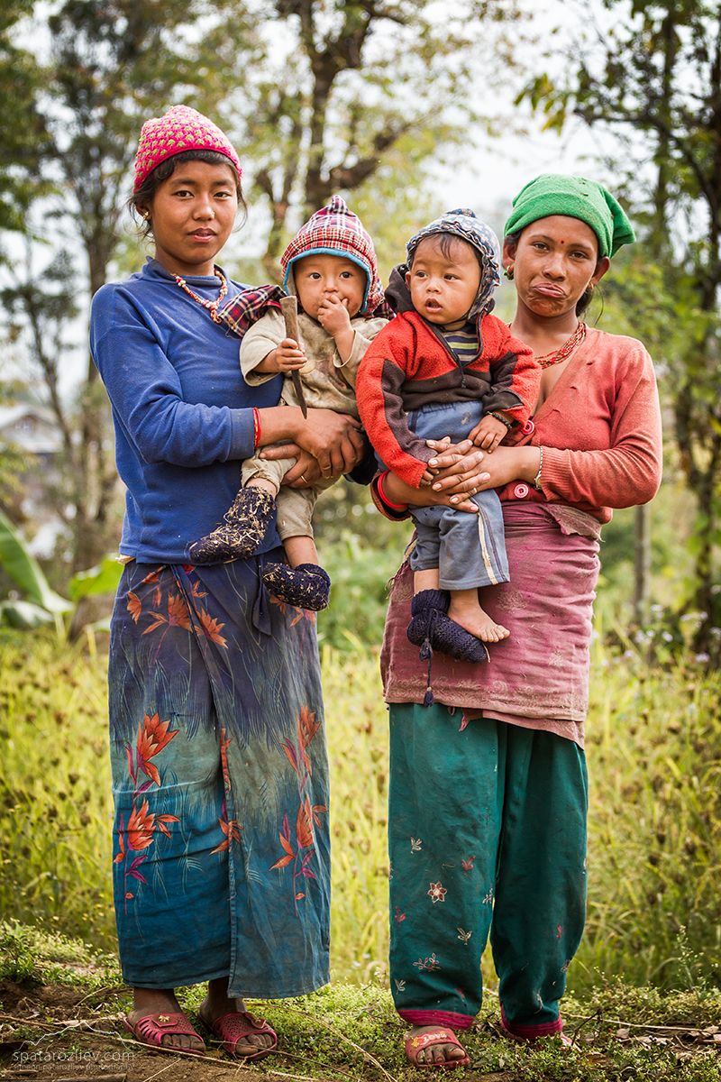 himalaya nepal people mountain kathmandu Pokhara everest jiri Lukla trekking himalayas