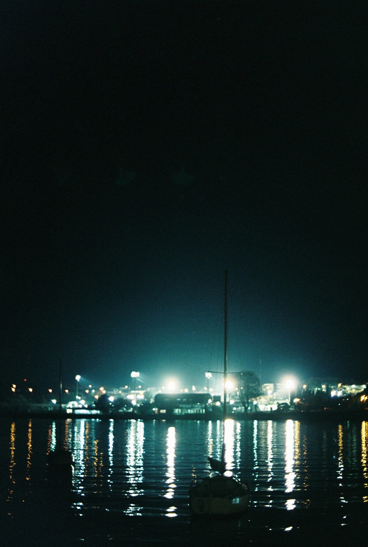 river beach Colonia night lights water 35mm Analogue