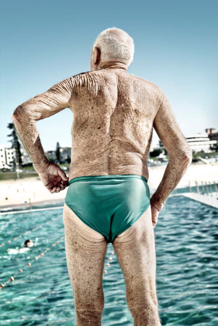 winter swimmers Australia fine art matt hoyle hyper-real