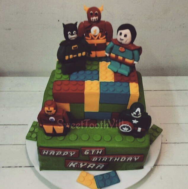 3D LEGO superheroes Birthday cake