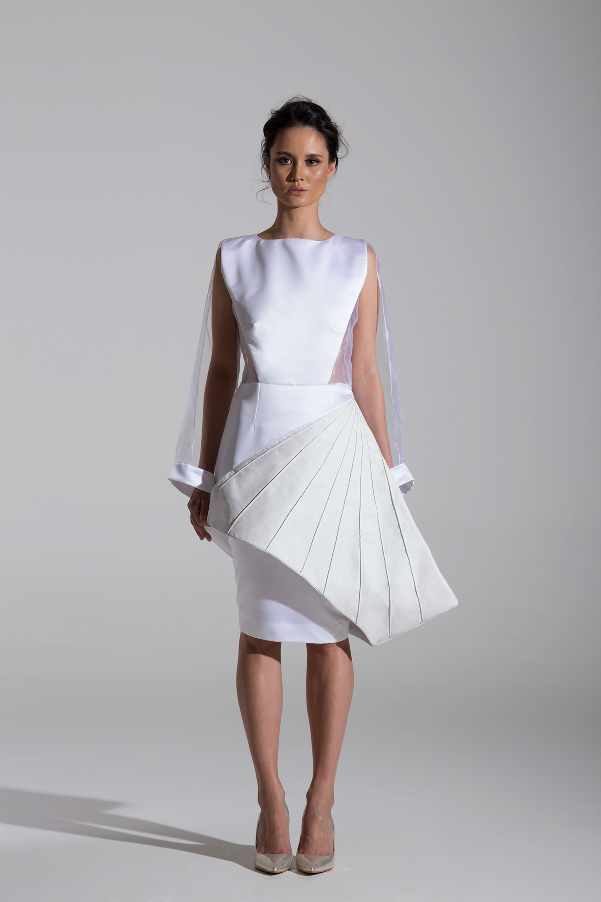 Santiago calatrava moda roupas clothes coleção Collection White black Shadows preto branco conceptual