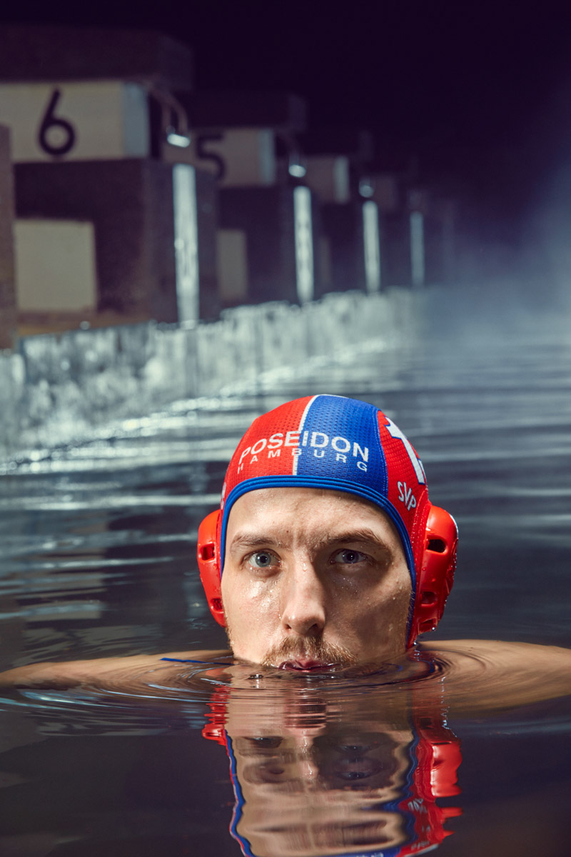 sport portrait water swimming haze night waterpolo