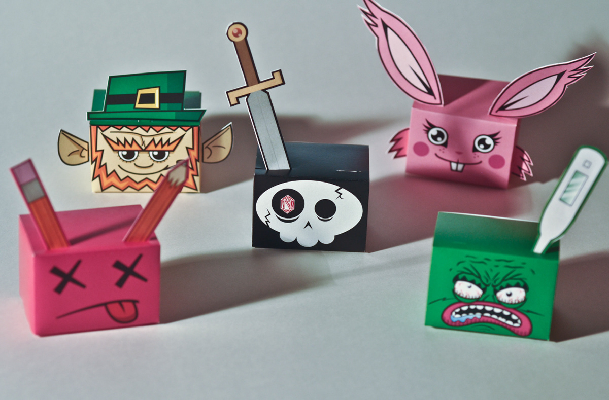 ratiganstudios paper papertoys ratigan joseph ratigan toys graphic awesome BLOKKHEADS package design 