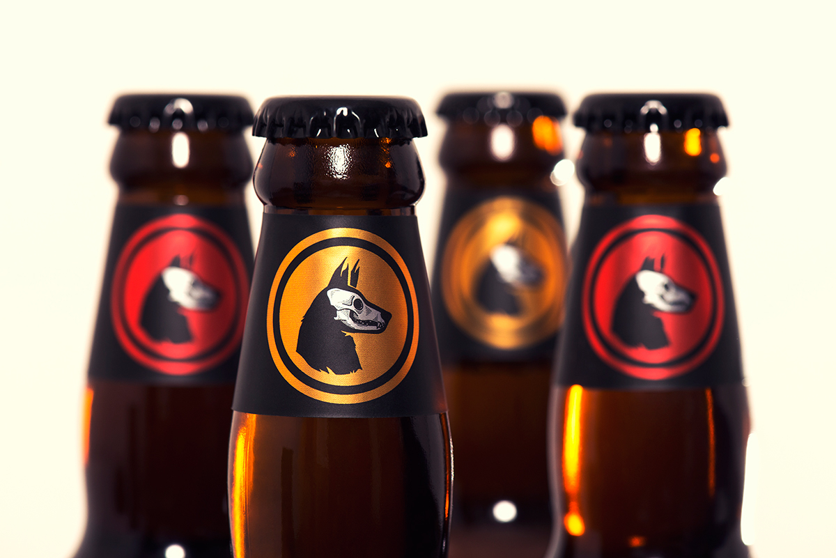 beer craft brew bottle Cerveja Label symbol death dog german Shepherd black artisanal brewery identity