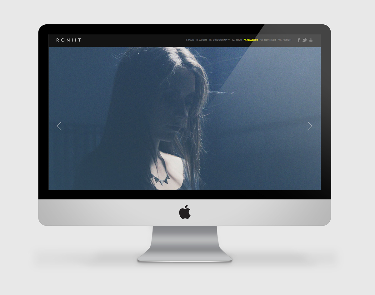 Roniit  Music Web  web design  branding  art direction  dark  electronic music  typography