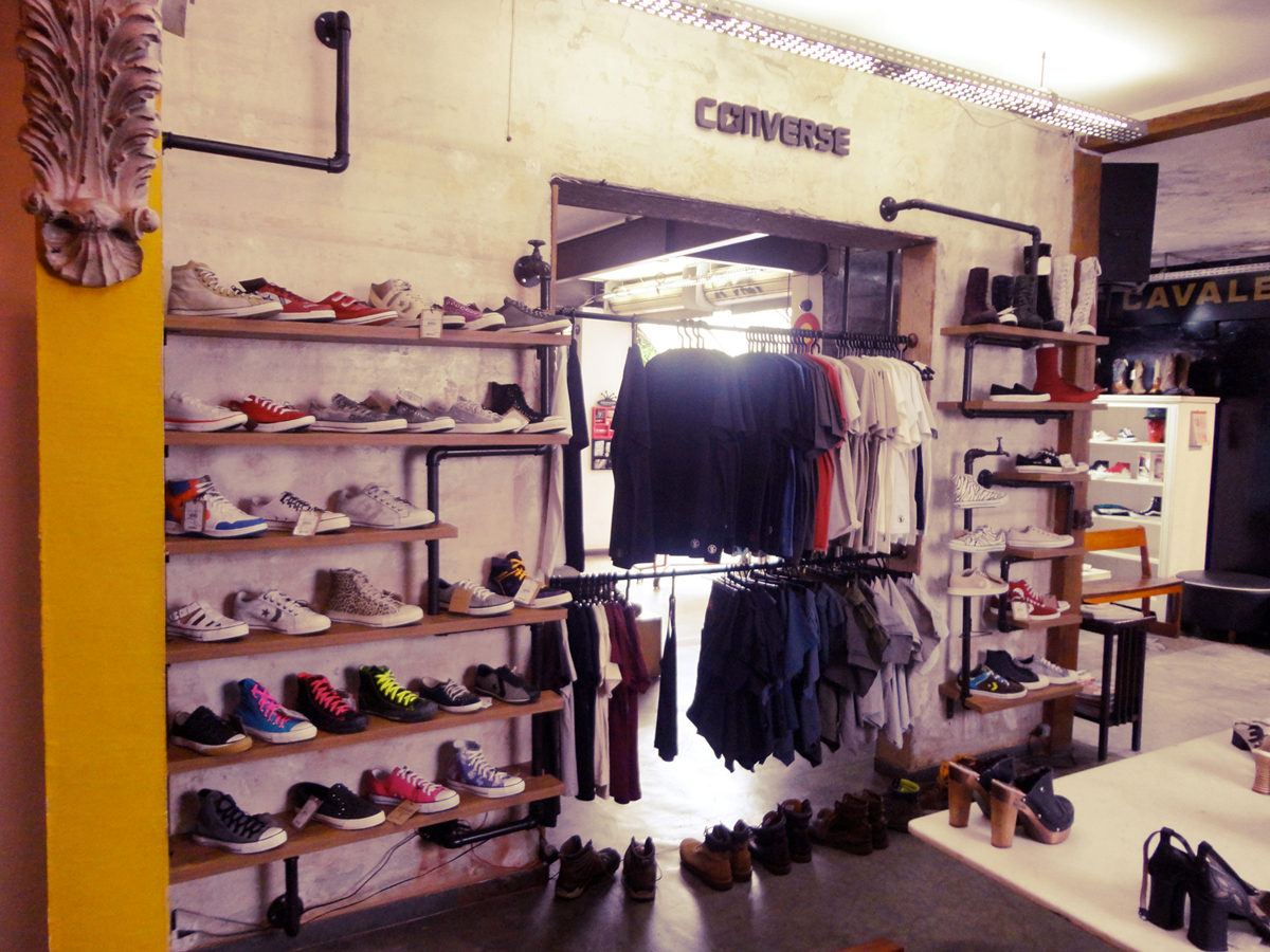 converse store sneakers furniture shop in shop pop Point of Purchase design Retail design