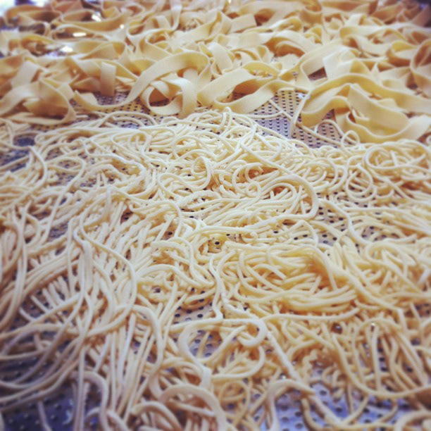 Pasta Italian food restaurant fork noodles identity logo pentola