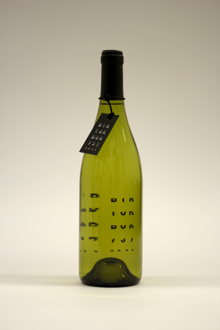 wine wine label Cégér Experimental Typography birtokbor graphic design 