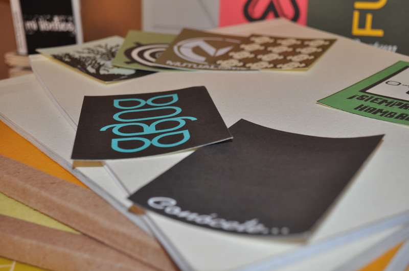 exnius  Caicedo Albarello  souvenir  tarjeta  diseño gráfico  diseño ornamental