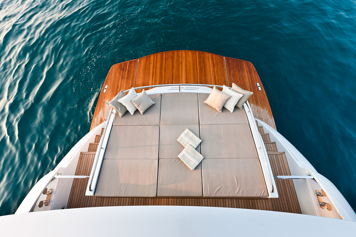boat  luxury  grafic design  editorial brand  design  printing folder still life lifestyle ADV sea Ocean photo cruise  ship cruising