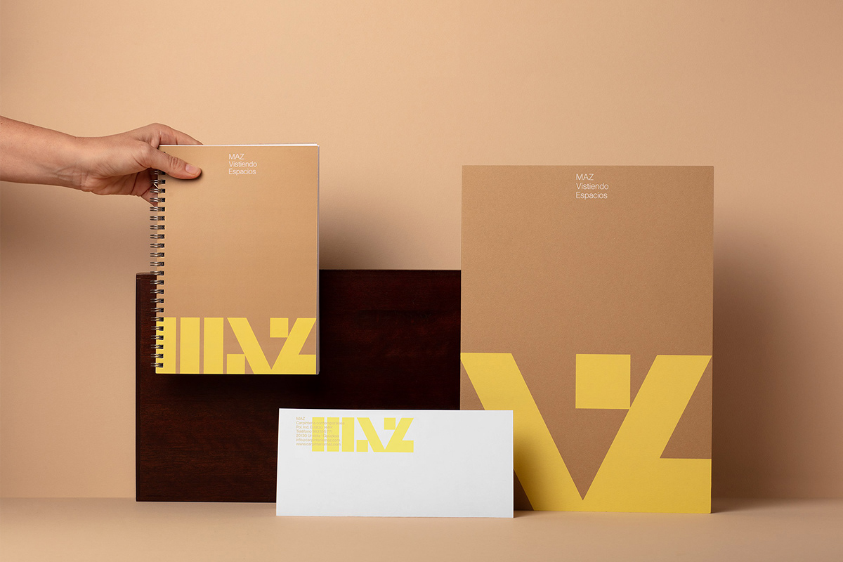 branding  Carpentry graphic design  visual identity yellow graphic Stationery Griselda Marti Gris. Careful design Website