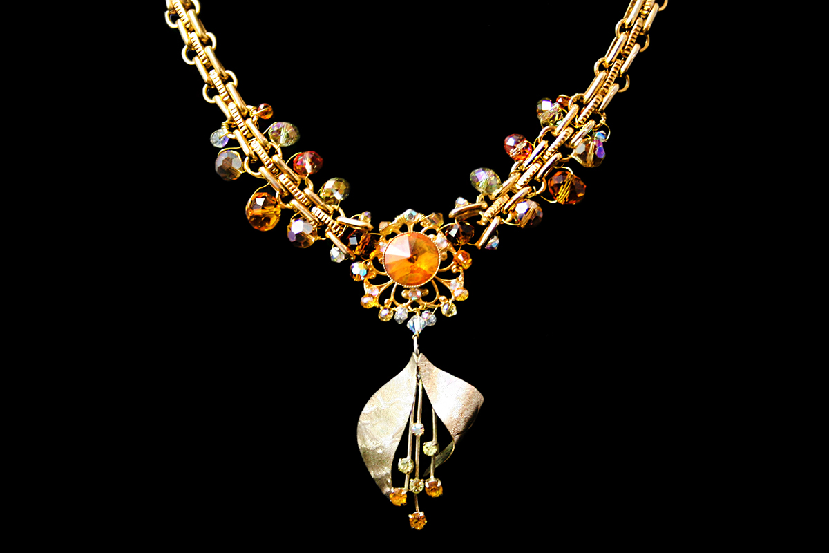 Necklace Beaded Jewellery upcycled vintage Jewellery