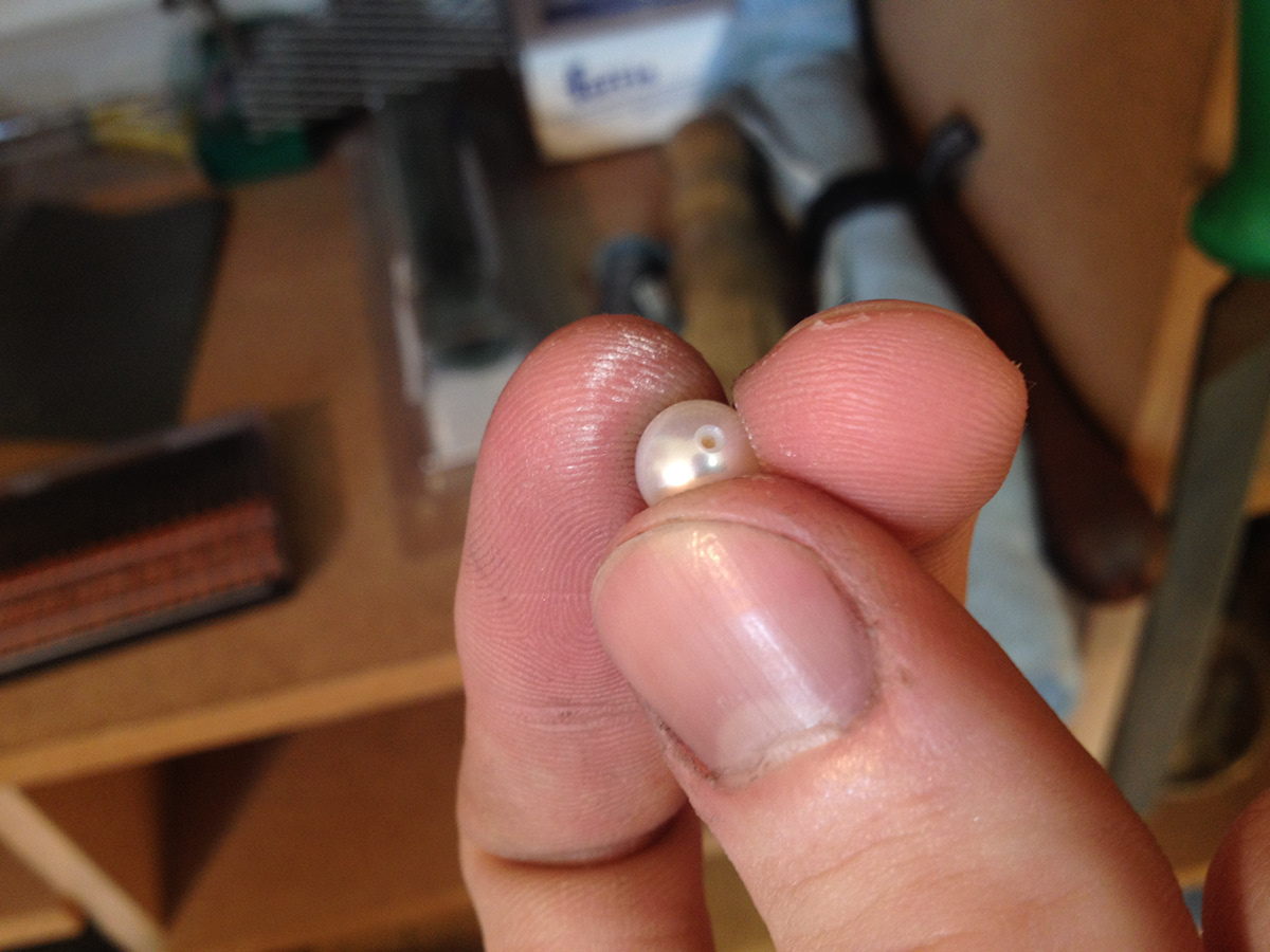 pearl ring black White Bartl oxidised silver hand pendant