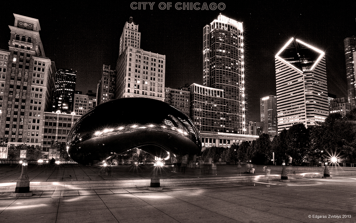chicago downtown cloud gate edzed night