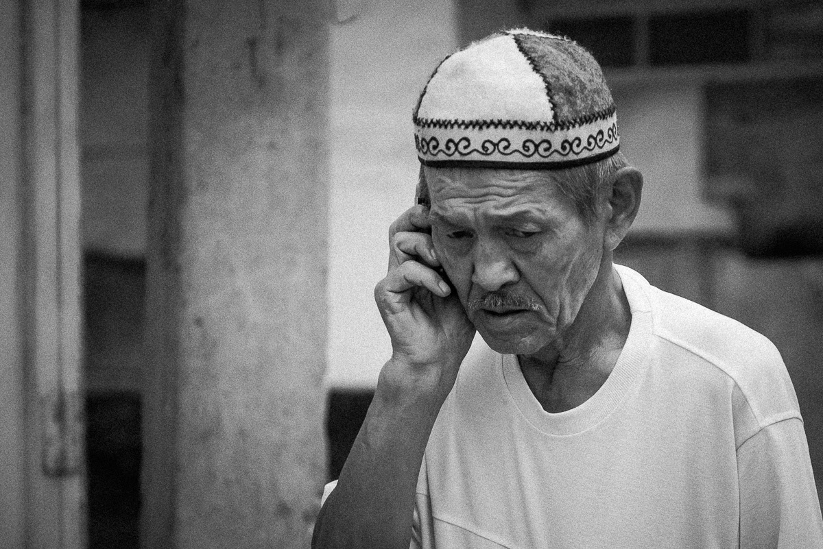 kirgistan portrait faces people