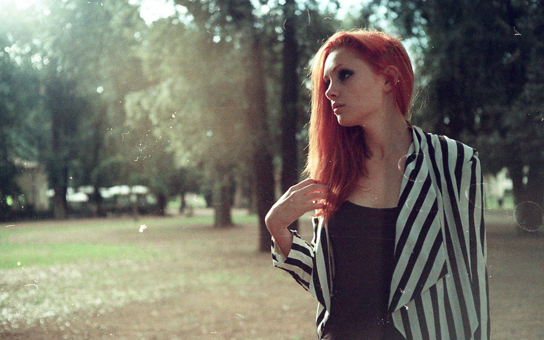 bloodybetty photo red redhair girl Nature