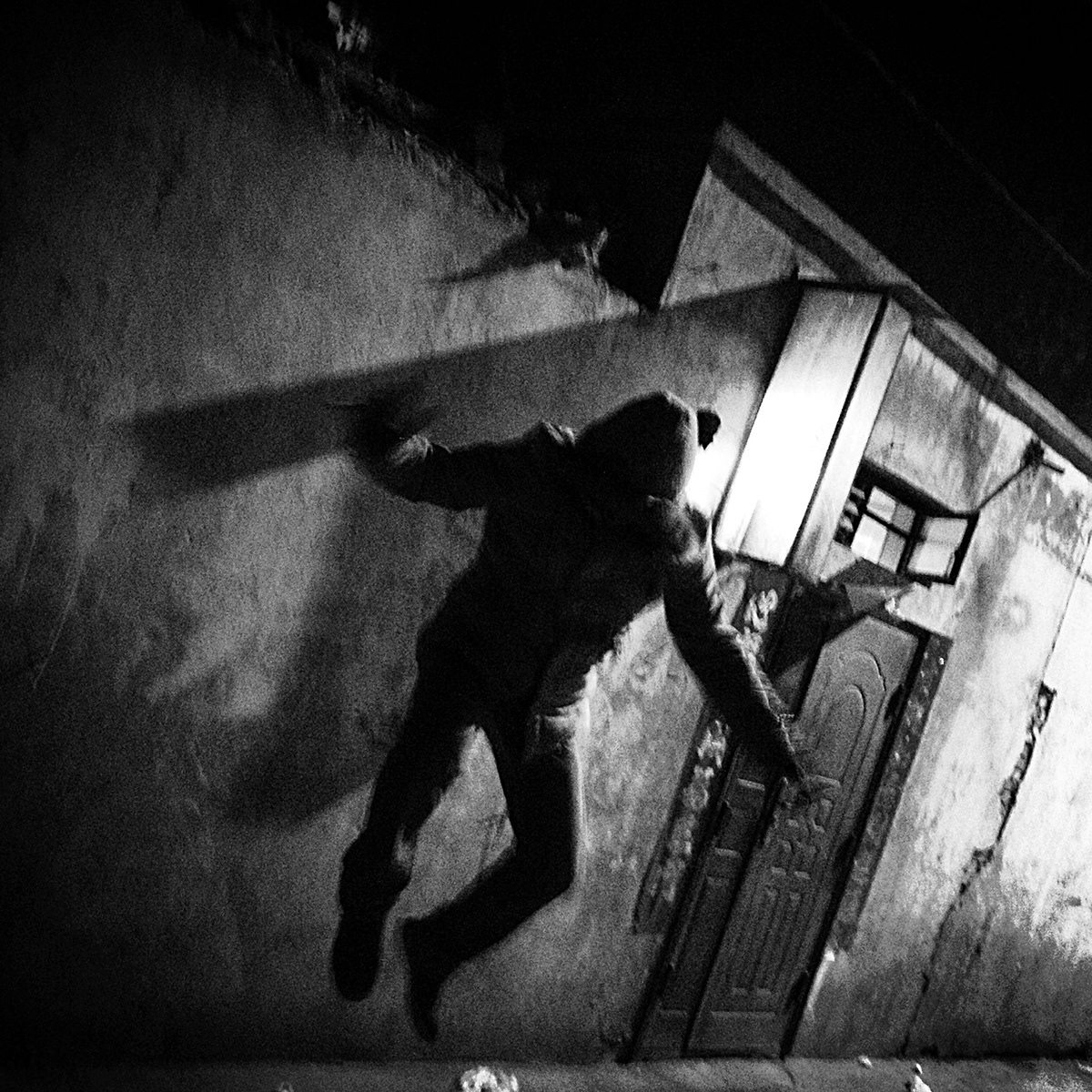 b&w jump china night friend winter iPhoneography childhood home boy game air jiuquan Gansu the game places