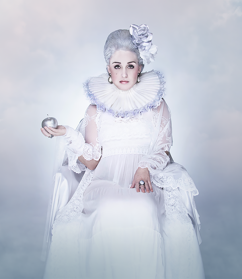 queen silver White fairytale Princess snow white Evil Queen nun apple